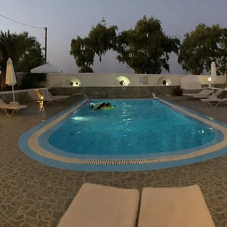 Ilios 2* Fira (Santorini)