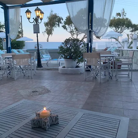 Ilios 2* Fira (Santorini)